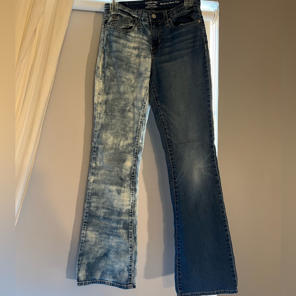 Levi’s boot cut jeans